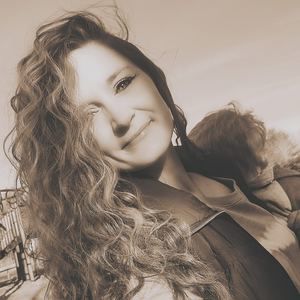 Meet your Posher, Janna